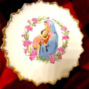 Vintage Sonsco Virgin Mary and Jesus small plate